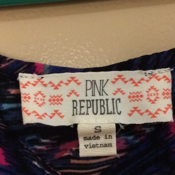 Colorful Dress!!! - Picture 3 of 5